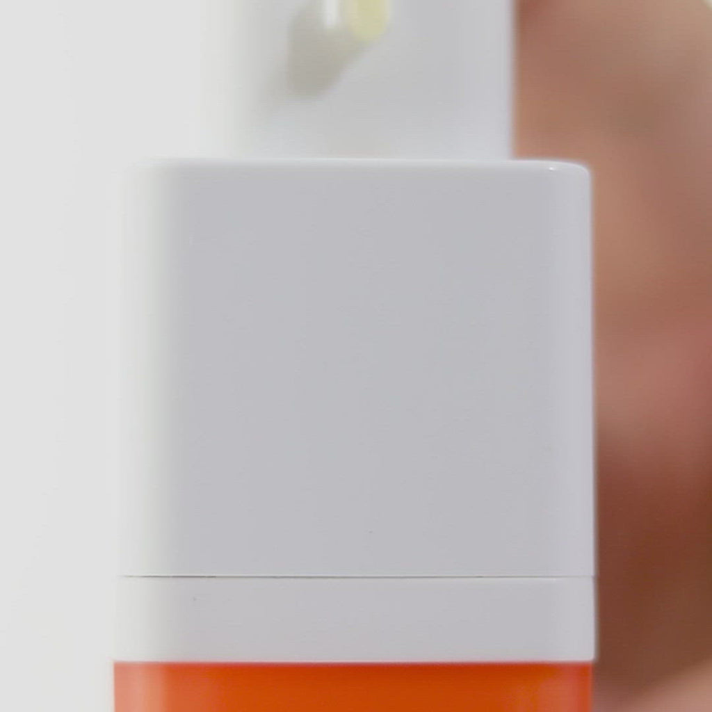 Video of Creamy brightening 10% Vitamin C from creamy skincare